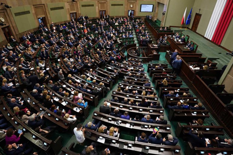 Sejm może wyrazić wotum nieufności nowemu rządowi Mateusza Morawieckiego